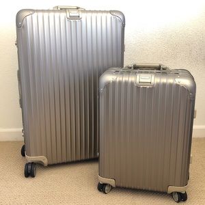 RIMOWA TOPAS TITANIUM, Cabin Luggage, Champagne